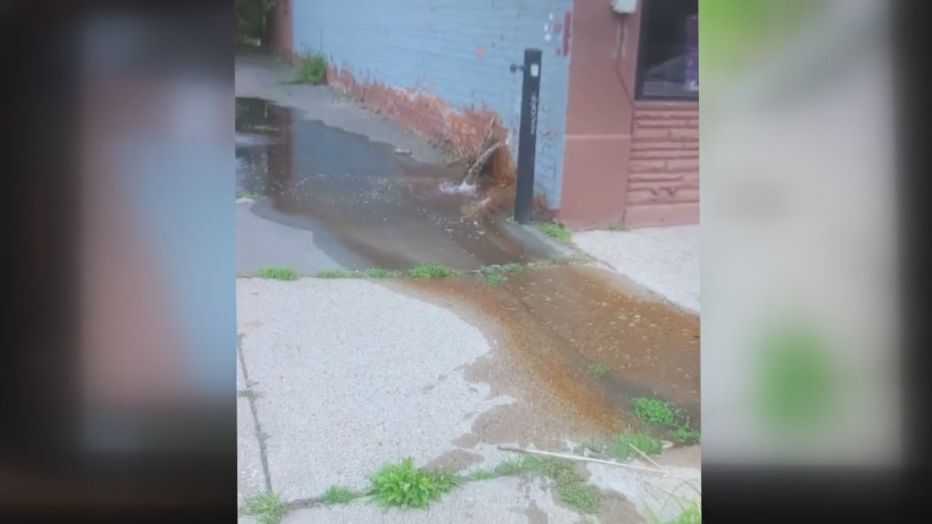 Detroit couple’s building flooded by leak sues defiant water department