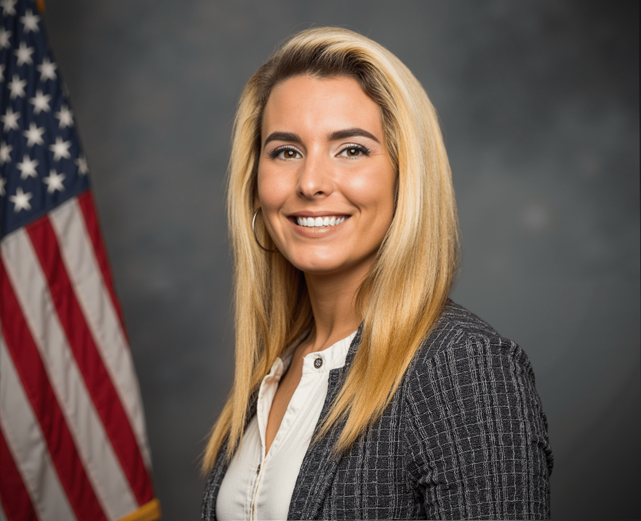 4 Shelby HeadshotPro 1